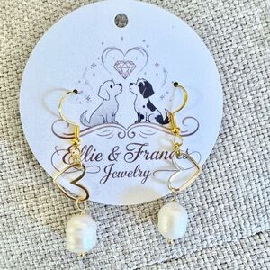 Handmade Earrings - Freshwater Pearls, Gold Tone Hearts